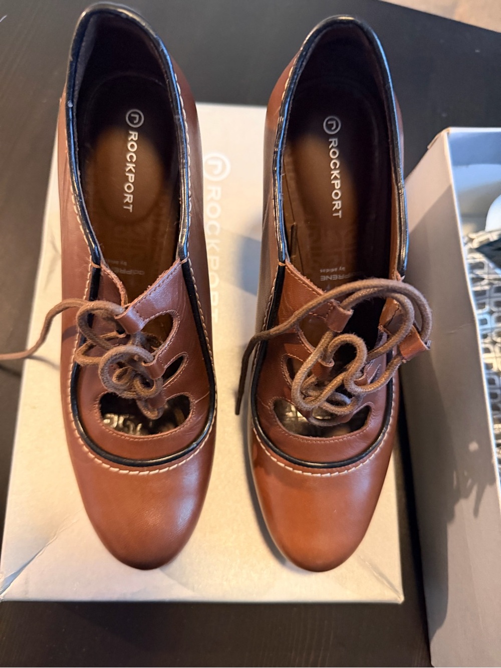 Rockport Brown Leather Lace-Up Heeled Oxfords